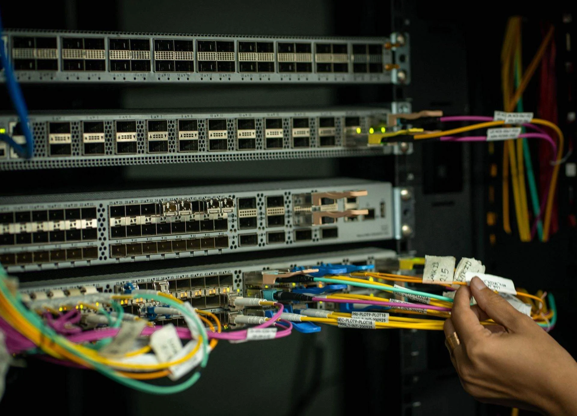 Instalación de fibra óptica en León